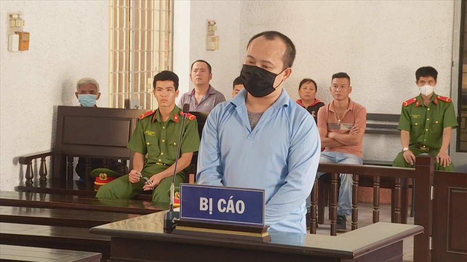 nghi bi cam sung ga dan ong danh chet vo ho khi vua roi trai cai nghien nghi bi cam sung ga dan ong danh chet vo ho khi vua roi trai cai nghien