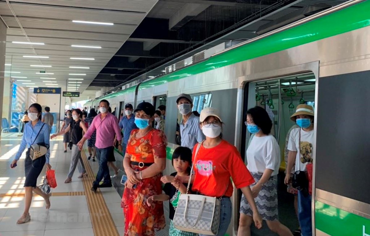 luong khach di tau metro cat linhha dong da tang hon 25 lan