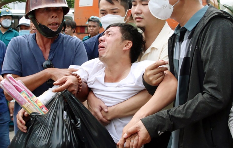 vu chay nha khien 3 me con tu vong o ninh thuan chong nga guc khi thay 3 thi the ket trong dong do nat vu chay nha khien 3 me con tu vong o ninh thuan chong nga guc khi thay 3 thi the ket trong dong do nat