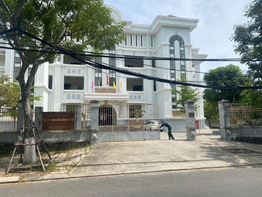 da nang tam giu mot tham phan vi bi tinh nghi nhan hoi lo da nang tam giu mot tham phan vi bi tinh nghi nhan hoi lo