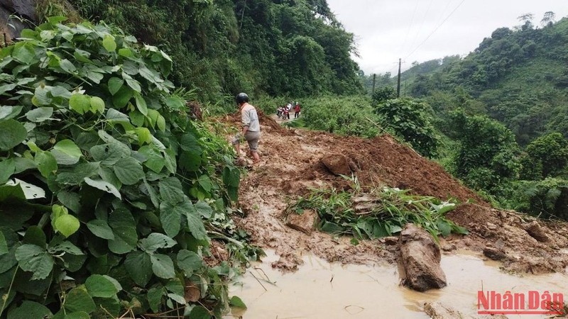 mua lon lam ngap hong nhieu nha dan o lao cai mua lon lam ngap hong nhieu nha dan o lao cai