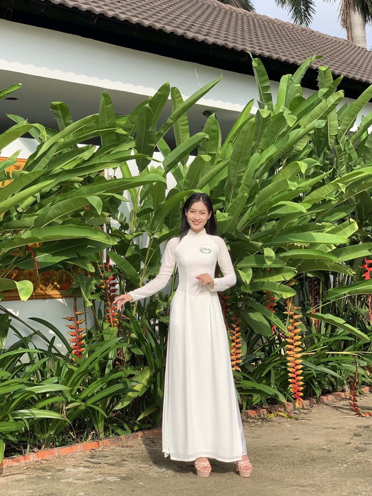 nguoi dep khmer huynh thu thao trai long truoc chung ket hoa khoi song vam 2022 2