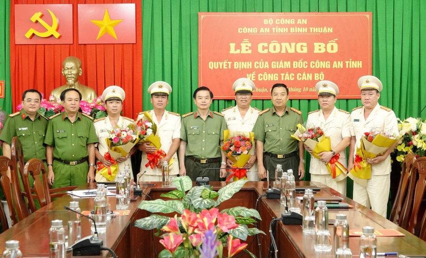 cong an binh thuan dieu dong phan cong 5 si quan nhan nhiem vu moi cong an binh thuan dieu dong phan cong 5 si quan nhan nhiem vu moi