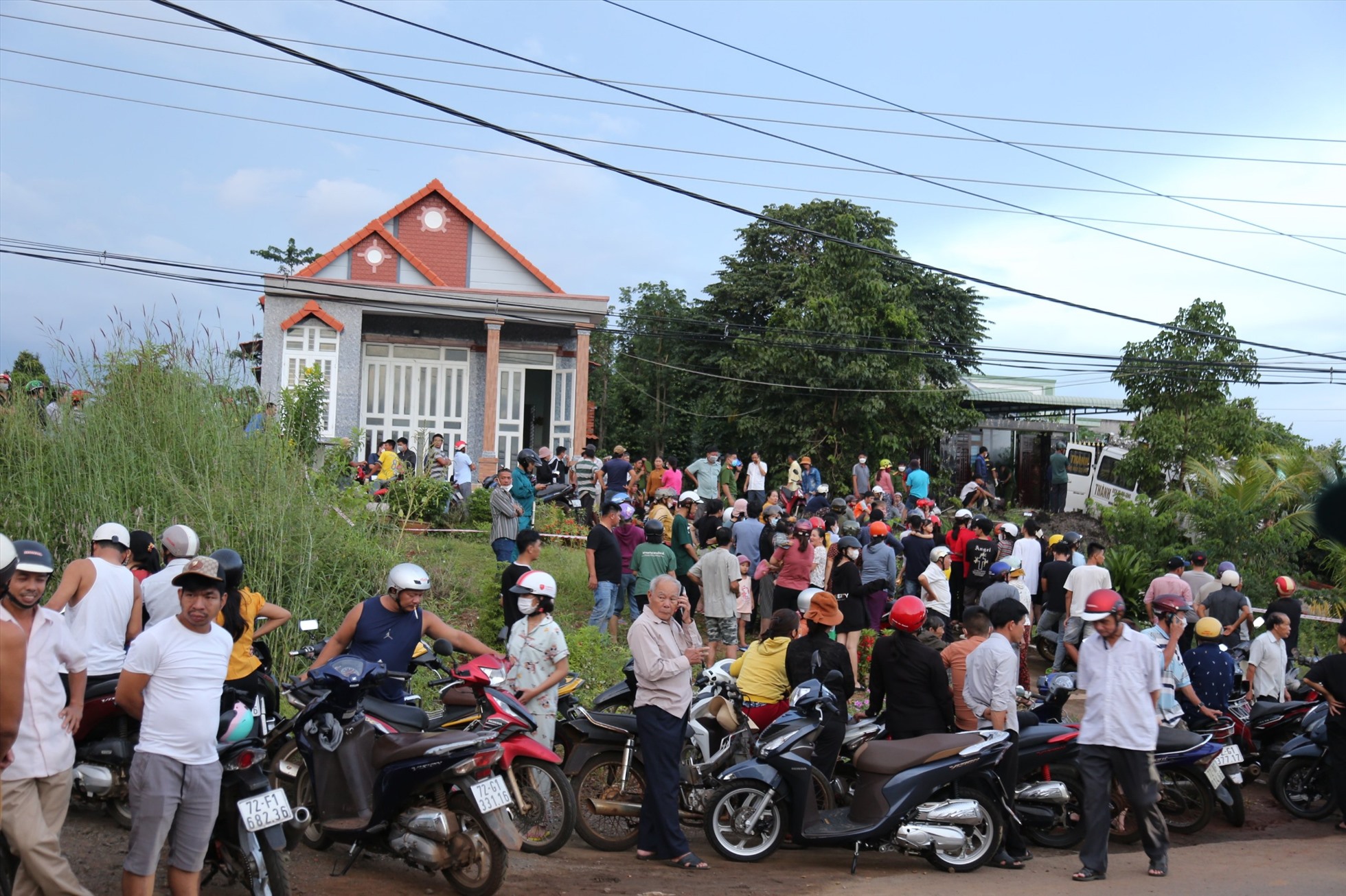 vu chem me vo tu vong 3 nguoi bi thuong nang loi khai cua ga con re3 vu chem me vo tu vong 3 nguoi bi thuong nang loi khai cua ga con re3