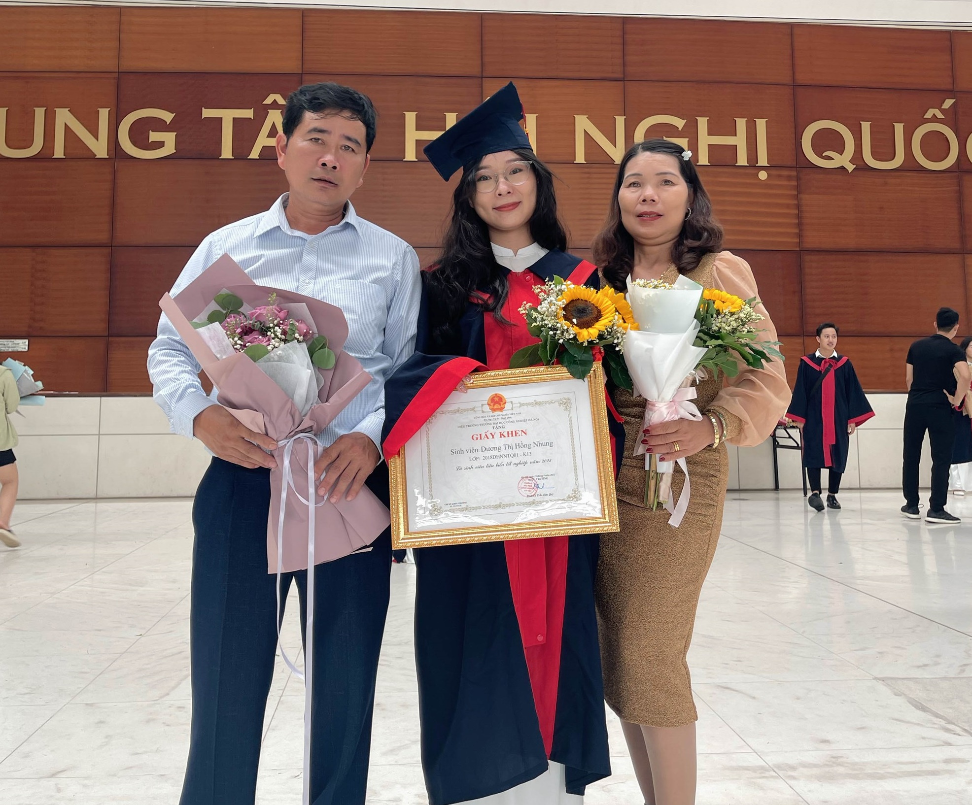 chan dung nu sinh xuat sac gianh hoc bong thac si 1 ty dong cua chinh phu trung quoc 2 chan dung nu sinh xuat sac gianh hoc bong thac si 1 ty dong cua chinh phu trung quoc 2