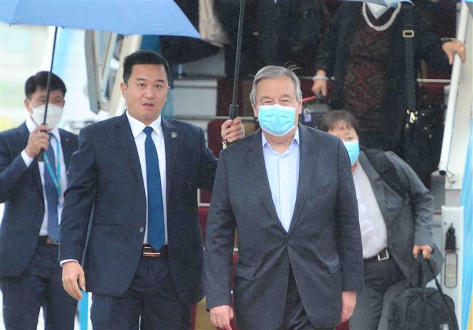 tong thu ky lhq antonio guterres bat dau chuyen tham chinh thuc viet nam 1 tong thu ky lhq antonio guterres bat dau chuyen tham chinh thuc viet nam 1