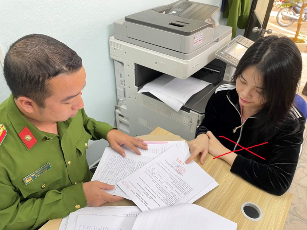 cuu nhan vien ngan hang duoc tai ngoai nuoi con nho lua dao hon 800 trieu dong cuu nhan vien ngan hang duoc tai ngoai nuoi con nho lua dao hon 800 trieu dong