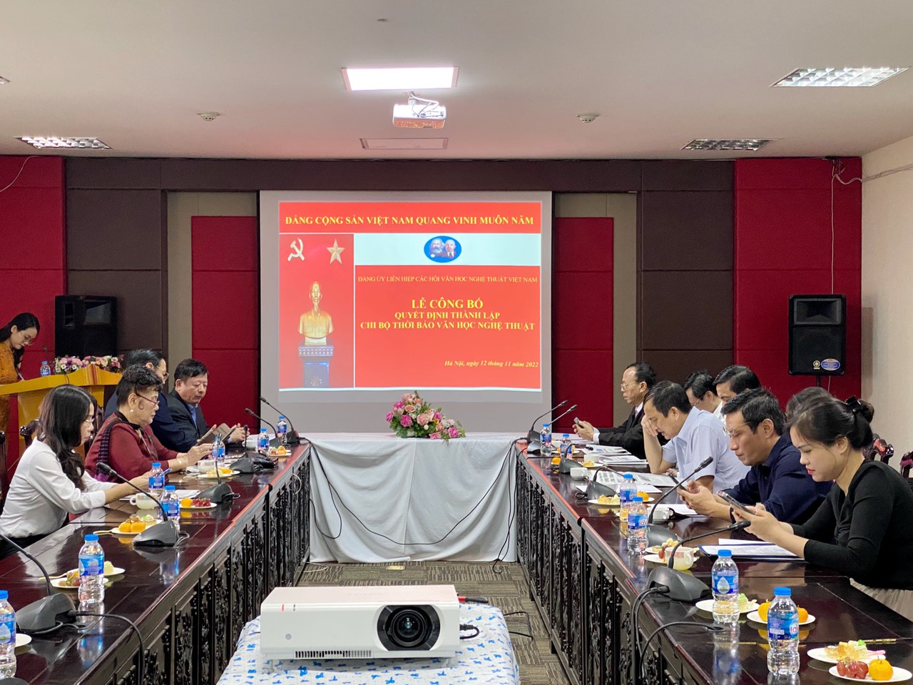 le cong bo quyet dinh thanh lap chi bo thoi bao van hoc nghe thuat 1 le cong bo quyet dinh thanh lap chi bo thoi bao van hoc nghe thuat 1