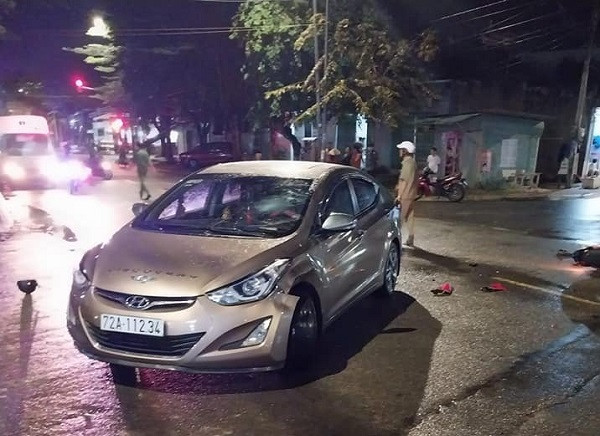 dieu tra vu oto can qua nguoi nan nhan sau va cham tai xe co nong do con3 dieu tra vu oto can qua nguoi nan nhan sau va cham tai xe co nong do con3