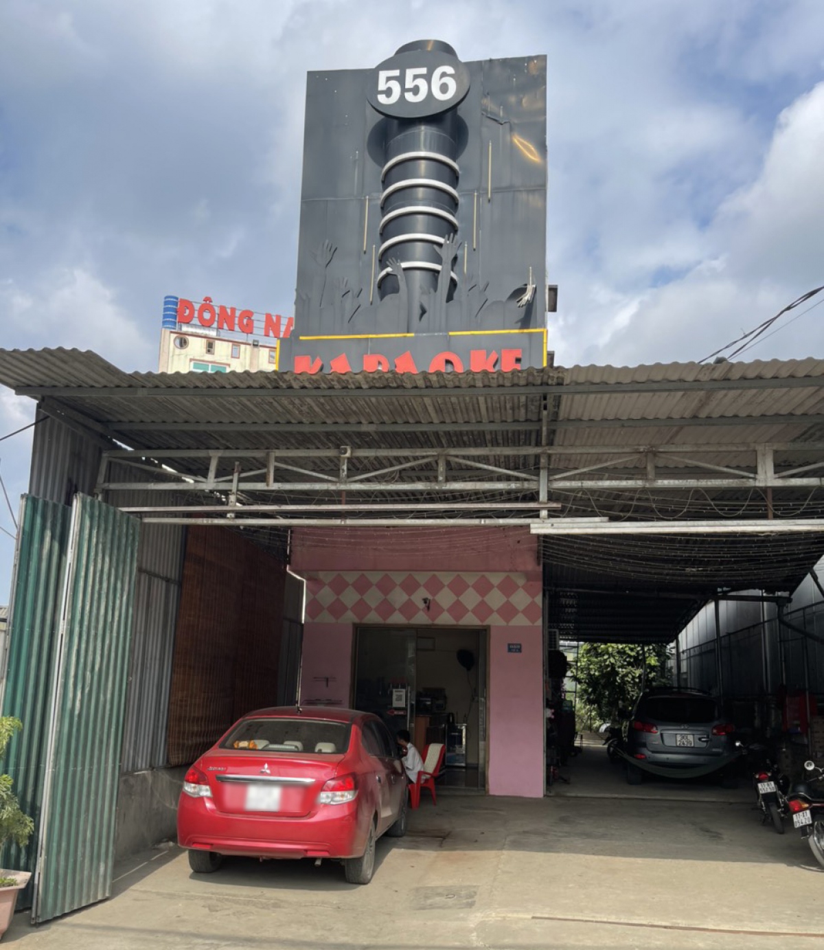 tam dinh chi hang loat quan karaoke o cao bang vi pham pccc tam dinh chi hang loat quan karaoke o cao bang vi pham pccc