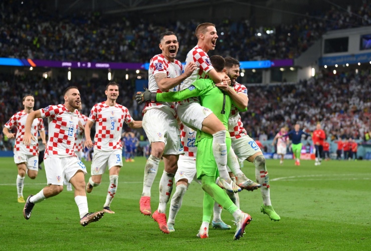 ket qua bong da world cup 2022 moi nhat ngay 6 12 brazil thang dam han quoc doi dau croatia o tu ket2