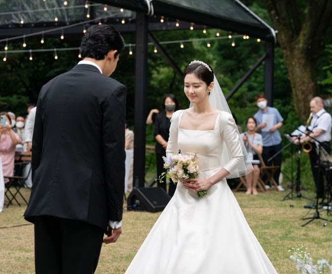 loat sao han yen be gia that trong nam 2022 son ye jin hyun bin gay cu no lon4