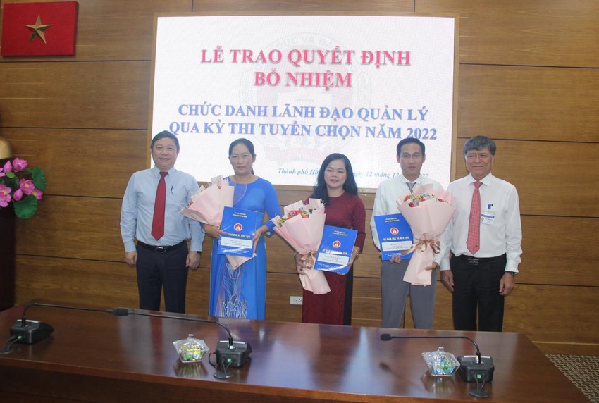 tphcm trao quyet dinh bo nhiem 3 pho hieu truong sau ky thi tuyen chon tphcm trao quyet dinh bo nhiem 3 pho hieu truong sau ky thi tuyen chon