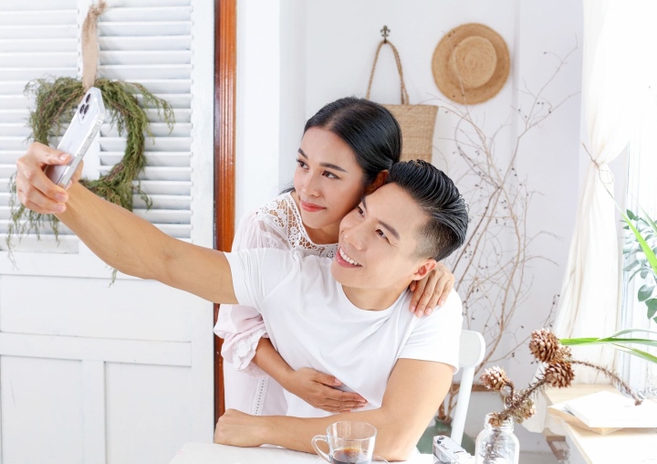 hai nguoi vo tai sac cua anh em xiec quoc co quoc nghiep dspl 5 hai nguoi vo tai sac cua anh em xiec quoc co quoc nghiep dspl 5