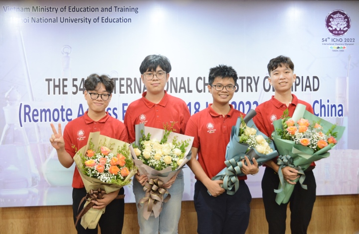 viet nam lot top 10 quoc gia dat ket qua cao nhat ky thi olympic quoc te 2022 viet nam lot top 10 quoc gia dat ket qua cao nhat ky thi olympic quoc te 2022