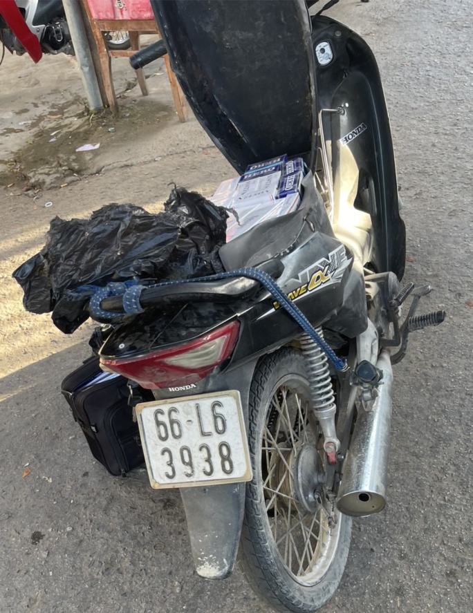 bat qua tang nhieu xe bien so dong thap van chuyen hang cam sang an giang bat qua tang nhieu xe bien so dong thap van chuyen hang cam sang an giang