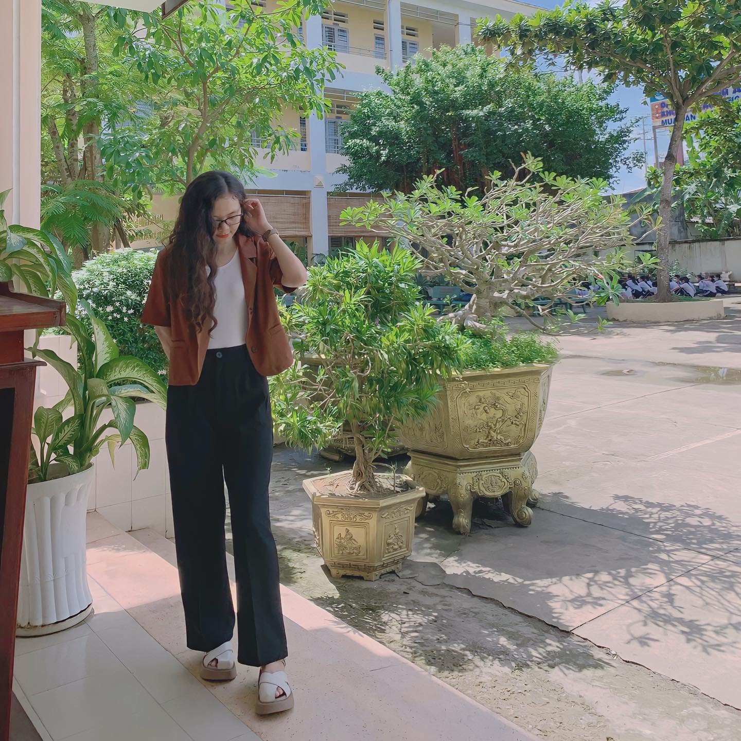 co giao tre so huu phong cach di day cuc dinh khien dan mang phat sot dspl 4 co giao tre so huu phong cach di day cuc dinh khien dan mang phat sot dspl 4