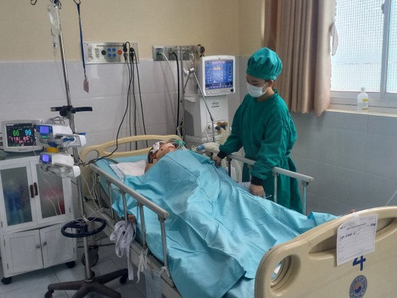 vu tai nan khien 8 nguoi chet o quang nam them 3 nan nhan nguy kich