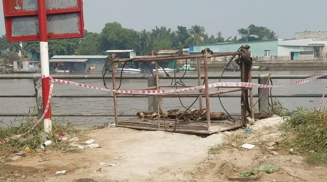 tphcm 3 cong nhan thuong vong do bi thanh sat roi trung tphcm 3 cong nhan thuong vong do bi thanh sat roi trung