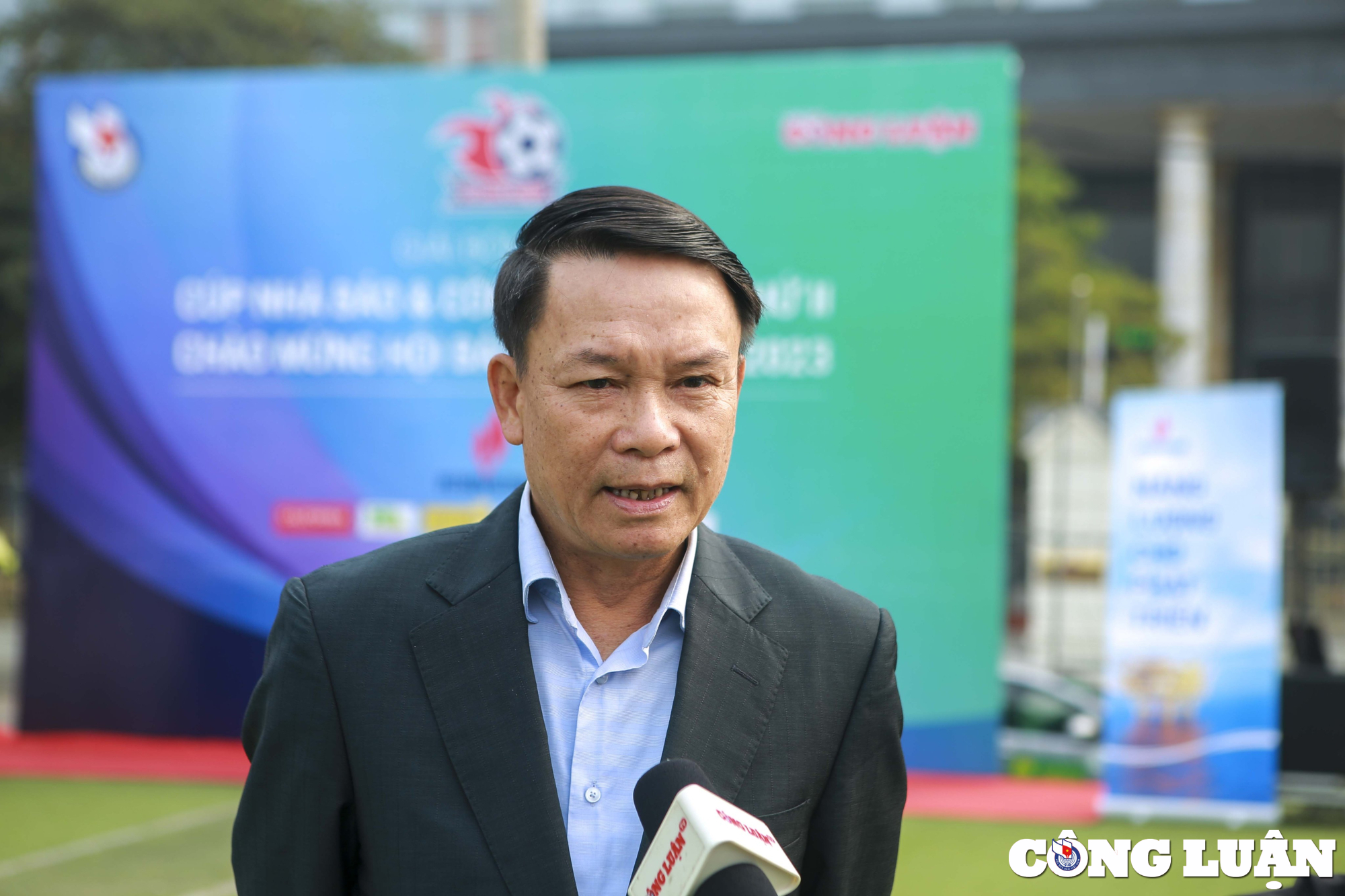 giai bong da cup bao nha bao cong luan san choi bo ich danh cho nguoi lam bao 2 giai bong da cup bao nha bao cong luan san choi bo ich danh cho nguoi lam bao 2