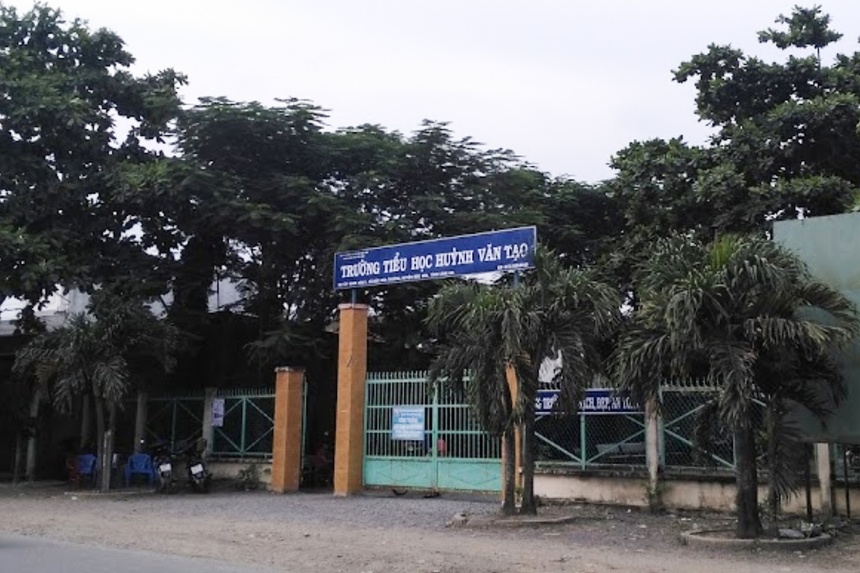 long an lam ro vu hoc sinh lop 3 ngat xiu tai san truong roi tu vong long an lam ro vu hoc sinh lop 3 ngat xiu tai san truong roi tu vong
