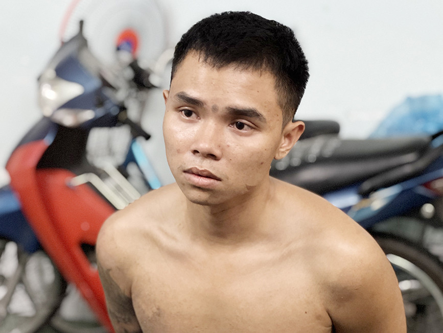khong che nghich tu dam cha ruot trong thuong trong con ngao da khong che nghich tu dam cha ruot trong thuong trong con ngao da
