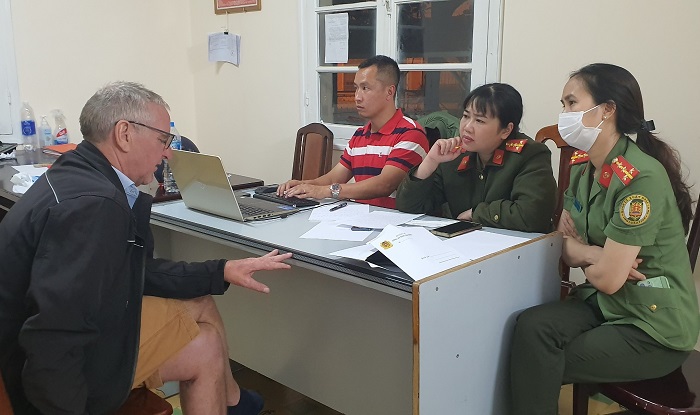 vu nguoi dan ong ha lan giet vo o tpda lat gay an vi vo hay su dung dien thoai luc di an vu nguoi dan ong ha lan giet vo o tpda lat gay an vi vo hay su dung dien thoai luc di an