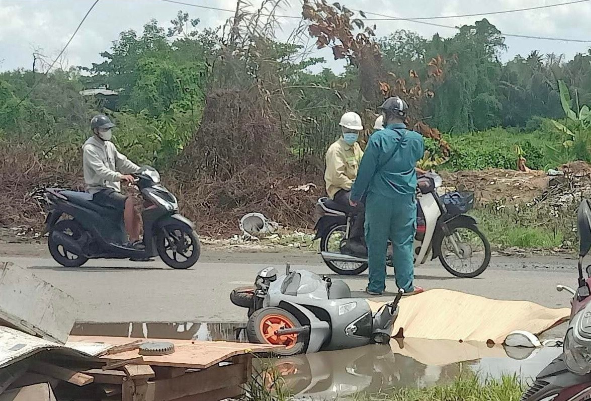 tphcm hai me con gap nan thuong tam khi di kham benh ve2 tphcm hai me con gap nan thuong tam khi di kham benh ve2