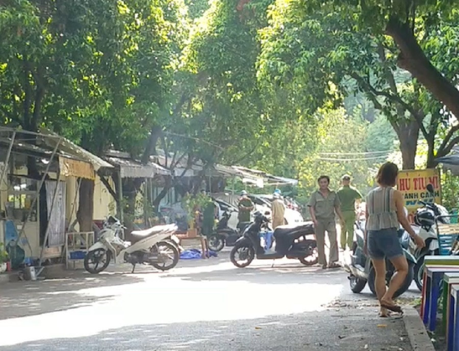 tphcm phat hien nguoi phu nu tu vong trong khuon vien chung cu tphcm phat hien nguoi phu nu tu vong trong khuon vien chung cu