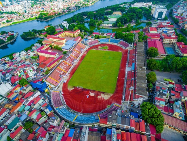 doi tuyen viet nam va hong kong thi dau giao huu tren san lach tray doi tuyen viet nam va hong kong thi dau giao huu tren san lach tray
