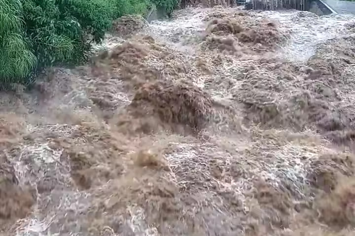 lao cai mua lon dap thuy dien duoc giai khat lao cai mua lon dap thuy dien duoc giai khat