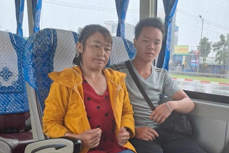 vu 2 nguoi hmong di bo 7 ngay tu ha noi ve ha giang thong tin bat ngo vu 2 nguoi hmong di bo 7 ngay tu ha noi ve ha giang thong tin bat ngo