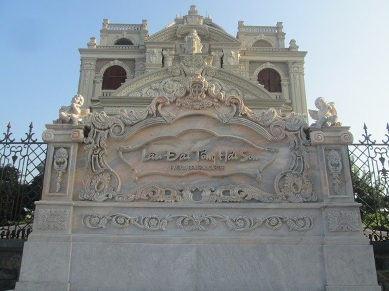 choang ngop voi lau dai nguy nga toa lac tren lo dat 4 mat tien cua dai gia phu ly dspl 1