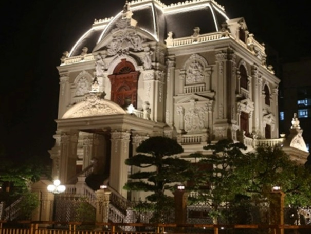 choang ngop voi lau dai nguy nga toa lac tren lo dat 4 mat tien cua dai gia phu ly dspl 7