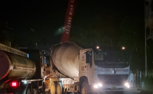 biet thu sang trong o hoa binh boc chay dieu dong ca xe phun be tong cuu hoa dspl 5 biet thu sang trong o hoa binh boc chay dieu dong ca xe phun be tong cuu hoa dspl 5