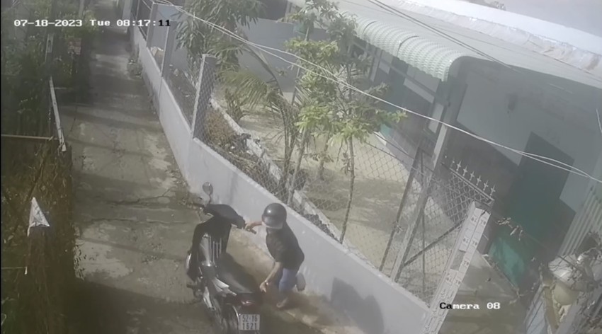 ten trom dot nhap nha dan cuom tai san du chan dang bo bot ten trom dot nhap nha dan cuom tai san du chan dang bo bot