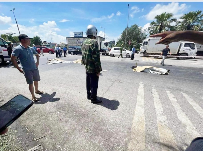 ha noi tai nan truoc kcn quang minh nguoi phu nu cung 2 tre nho tu vong2 ha noi tai nan truoc kcn quang minh nguoi phu nu cung 2 tre nho tu vong2