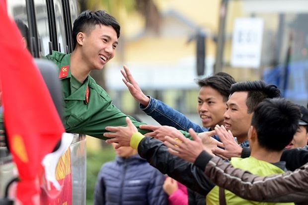 nha co con sinh doi phai di nghia vu quan su cung luc hay khong nha co con sinh doi phai di nghia vu quan su cung luc hay khong