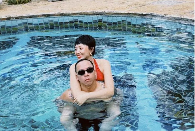 toc tien dien bikini khoe body nong bong ben hoang touliver 2