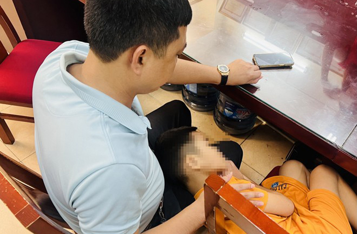 tu vu be trai 7 tuoi bi bat coc tien si toi pham hoc chi cach day tre ky nang song an toan dspl 4 tu vu be trai 7 tuoi bi bat coc tien si toi pham hoc chi cach day tre ky nang song an toan dspl 4