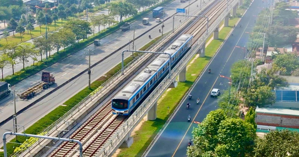 de xuat chay trinh dien tau metro so 1 tu suoi tien den ben thanh