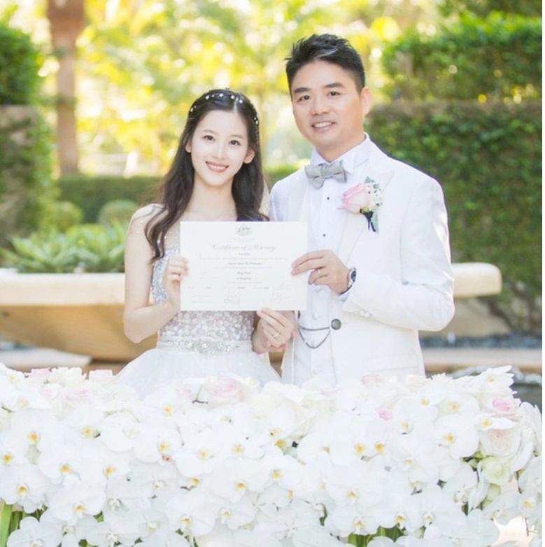 lam dau hao mon cuoc song cua hotgirl tra sua gio ra sao 6