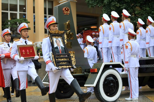 to chuc trong the le truy dieu va tien dua dong chi le van thanh ve noi an nghi cuoi cung 15 to chuc trong the le truy dieu va tien dua dong chi le van thanh ve noi an nghi cuoi cung 15