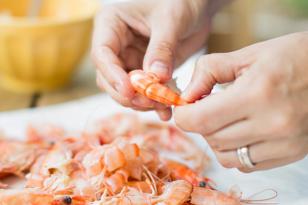 4 sai lam khi an tom vo tinh ruoc ca o vi khuan vao nguoi 1