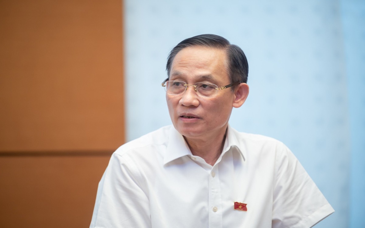 ong le hoai trung duoc bau bo sung vao ban bi thu khoa xiii1 ong le hoai trung duoc bau bo sung vao ban bi thu khoa xiii1