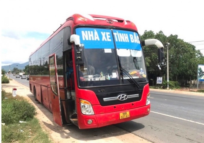 phat hien 5 nguoi trung quoc nhap canh trai phep tron trong khoang hanh ly vuot gan 2000 km dspl phat hien 5 nguoi trung quoc nhap canh trai phep tron trong khoang hanh ly vuot gan 2000 km dspl