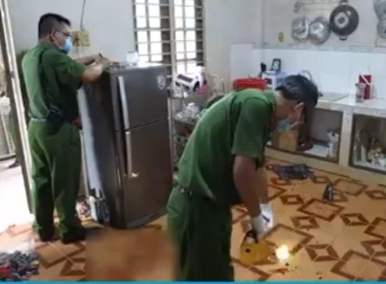 nghi an chong dung dao dam vo con tu vong roi tu sat he lo noi dung cuoc goi cuoi dspl nghi an chong dung dao dam vo con tu vong roi tu sat he lo noi dung cuoc goi cuoi dspl