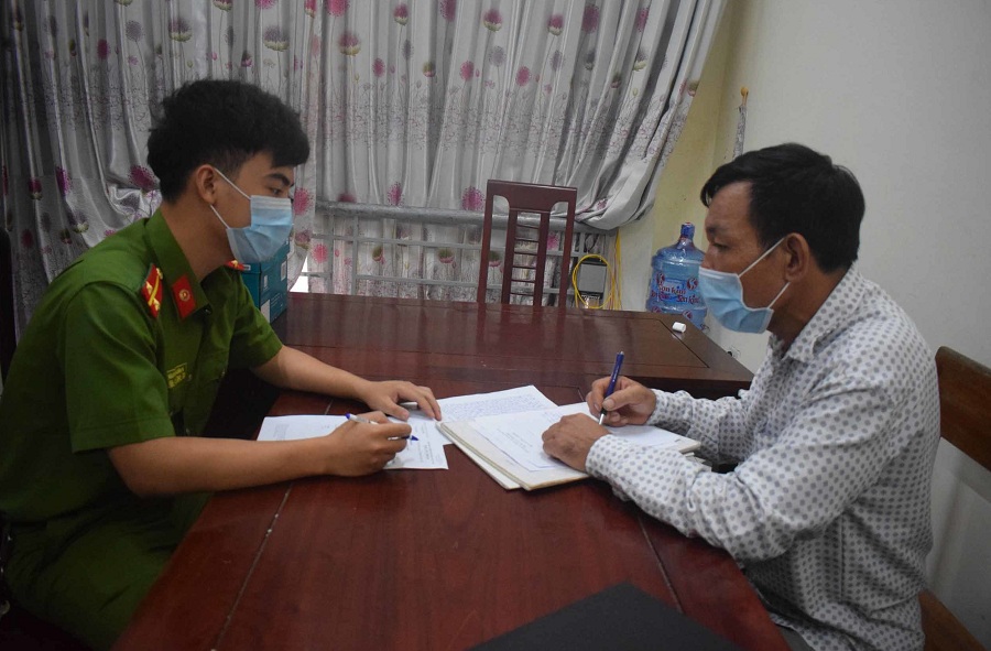 can ngan chong danh vo pho cong an xa bi dam trong thuong dspl can ngan chong danh vo pho cong an xa bi dam trong thuong dspl
