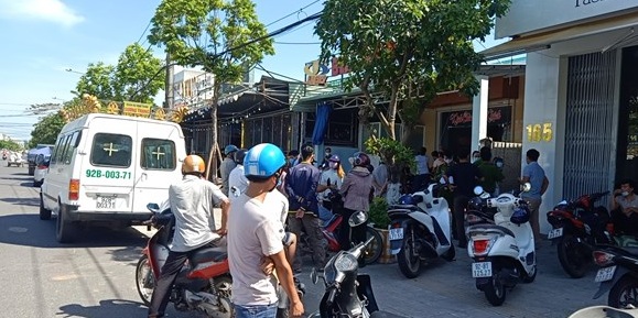 nam thanh nien 18 tuoi tu vong trong tu the treo co dspl nam thanh nien 18 tuoi tu vong trong tu the treo co dspl