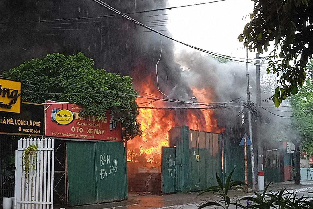 chay kho xuong nghi do dot vang ma dspl